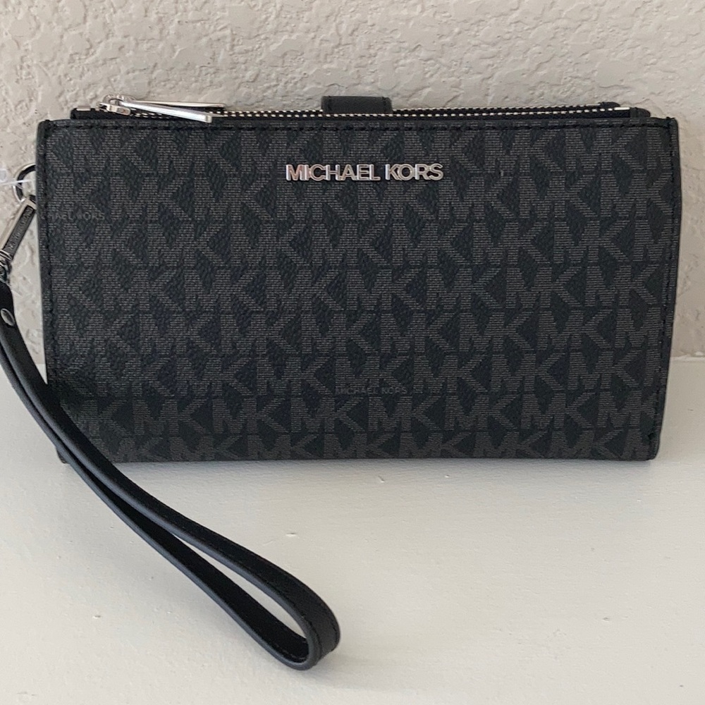 Michael Kors JST LG Double Zip Wristlet Wallet